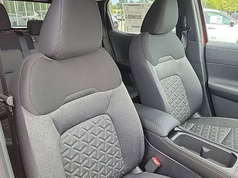 New 2025 Nissan Kicks SV w/ SV Premium Package image 12