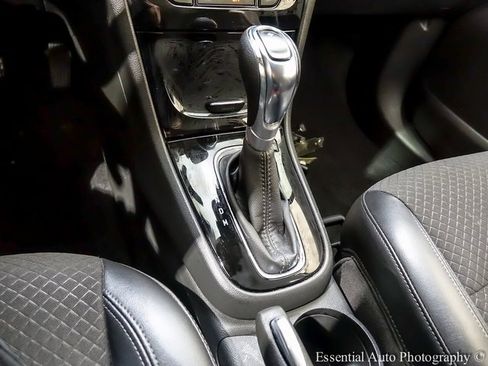 Used 2018 Buick Encore Preferred image 16