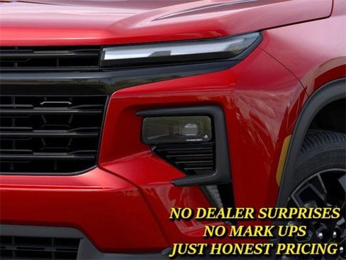 New 2026 Chevrolet Traverse LT w/ Midnight/Sport Edition image 10