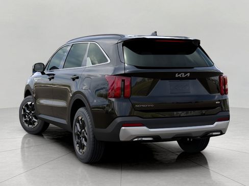 New 2026 Kia Sorento S AWD/4WD image 4
