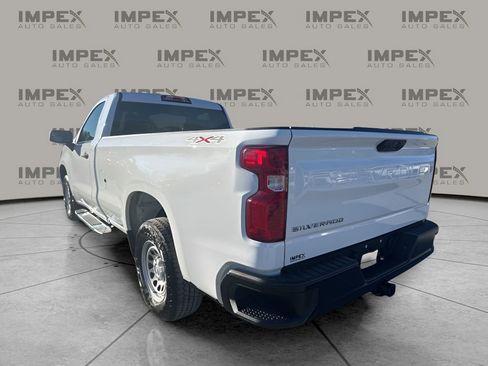 Used 2022 Chevrolet Silverado 1500 W/T w/ WT Value Package image 3