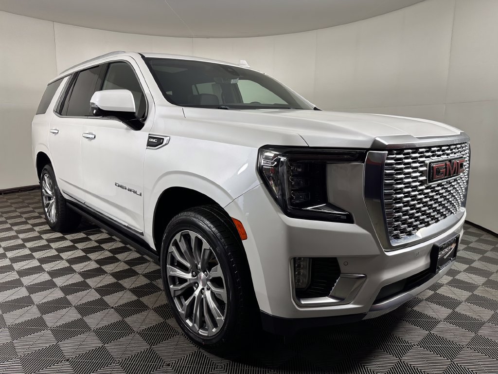 Used 2022 GMC Yukon Denali w/ Denali Ultimate Package AWD/4WD image 7