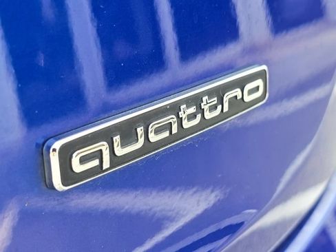 Used 2022 Audi Q5 e Premium Plus AWD/4WD image 10
