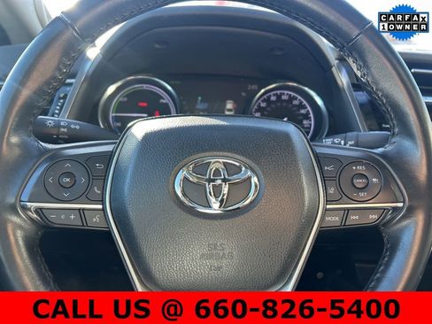Certified 2020 Toyota Camry XLE image 11