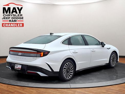 Used 2024 Hyundai Sonata SEL image 17