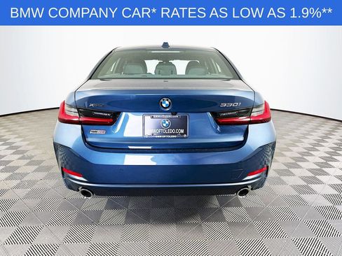 Used 2025 BMW 330i xDrive Sedan w/ Premium Package AWD/4WD image 7