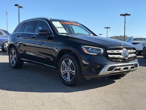Used 2021 Mercedes-Benz GLC 300 4MATIC image 5