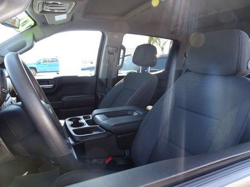 Certified 2022 Chevrolet Silverado 1500 Custom RWD image 8