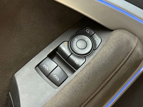 Used 2017 Chevrolet Camaro ZL1 image 28