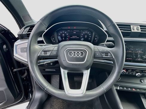 Used 2023 Audi Q3 2.0T Premium w/ Black Optic Sport Package AWD/4WD image 14