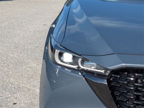 Used 2022 MAZDA CX-5 Carbon Edition image 10