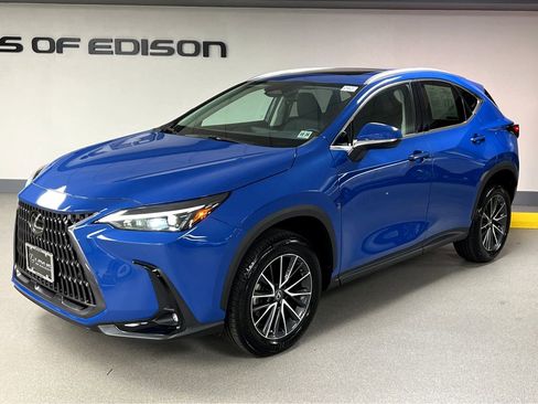 Used 2023 Lexus NX 350 AWD image 3