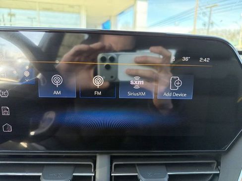 New 2026 Chevrolet Trax ACTIV w/ Sunroof Package image 17