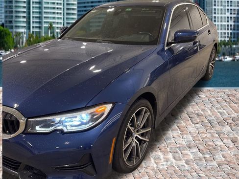 Used 2022 BMW 330i Sedan w/ Convenience Package RWD image 1