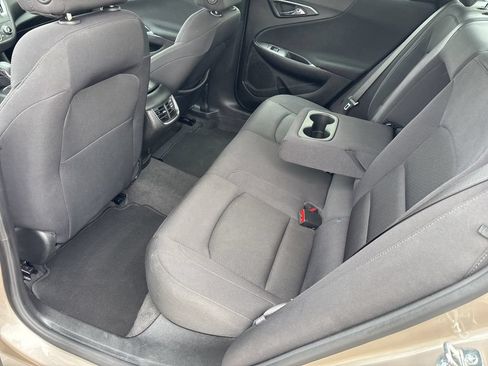Used 2023 Chevrolet Malibu LT FWD image 26