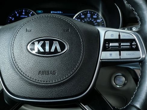 Used 2021 Kia Telluride SX w/ SX Prestige Package image 11