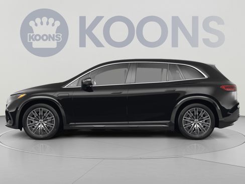 Used 2023 Mercedes-Benz EQS 580 4MATIC SUV image 2