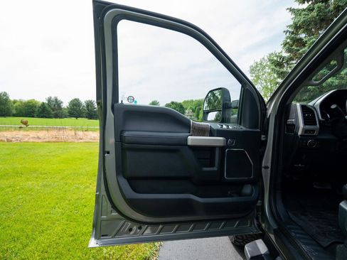 Used 2019 Ford F250 Lariat AWD/4WD image 11