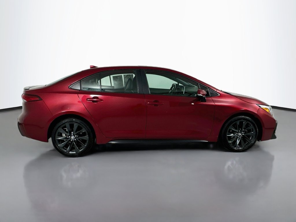 Used 2024 Toyota Corolla XSE FWD image 9