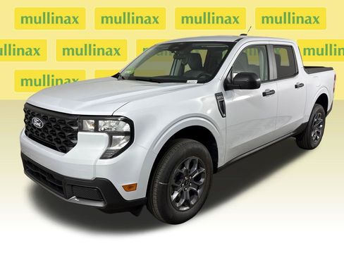 New 2026 Ford Maverick XLT FWD image 14