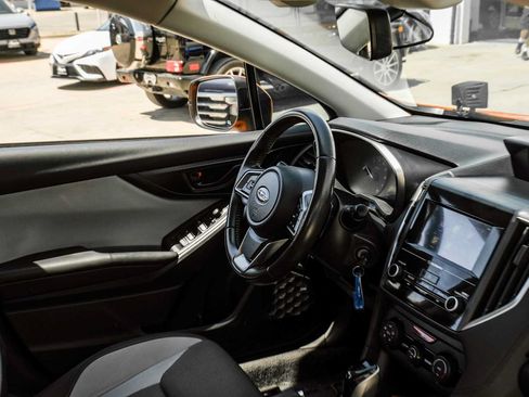 Used 2018 Subaru Crosstrek 2.0i Premium AWD/4WD image 14