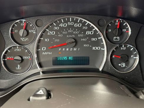 Used 2024 Chevrolet Express 2500 w/ Driver Convenience Package image 17