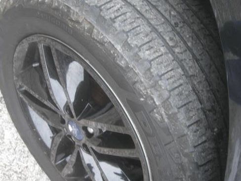 Used 2015 Ford Edge SEL w/ Equipment Group 201A image 26