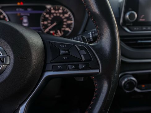 Used 2022 Nissan Altima 2.5 SR image 26