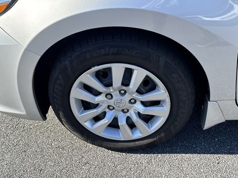 Used 2017 Nissan Altima 2.5 S w/ Power Driver Seat Package image 14