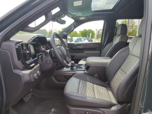 Used 2026 Chevrolet Silverado 1500 ZR2 AWD/4WD image 14