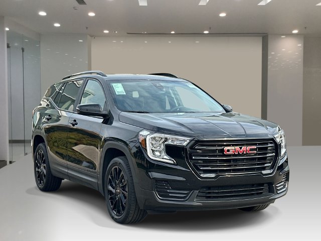Used 2024 GMC Terrain SLE w/ Driver Convenience Package AWD/4WD image 6
