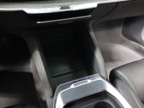 Used 2022 Lucid Air Grand Touring image 64