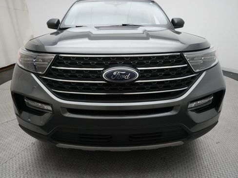 Used 2023 Ford Explorer XLT w/ Equipment Group 202A image 22