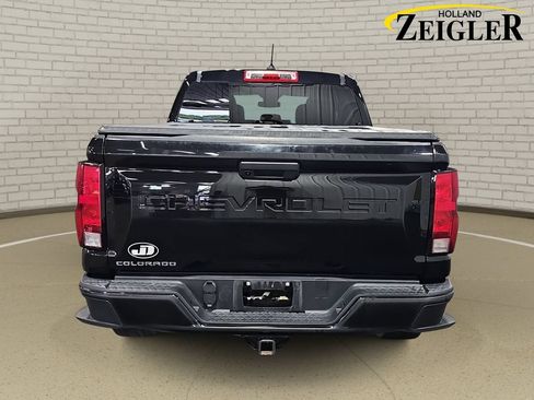 Used 2024 Chevrolet Colorado Trail Boss AWD/4WD image 6
