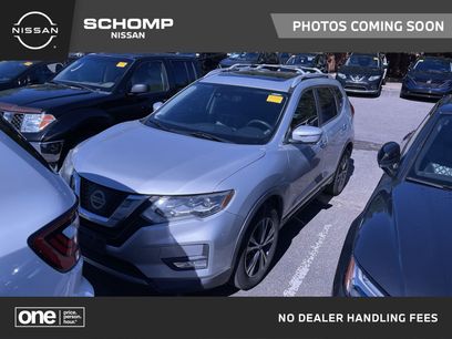 Used 2017 Nissan Rogue SL w/ SL Premium Package
