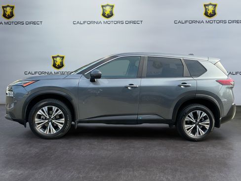 Used 2023 Nissan Rogue SV image 8