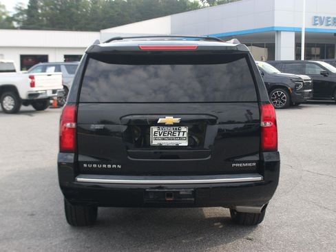 Used 2020 Chevrolet Suburban Premier w/ Premier Plus Edition AWD/4WD image 7