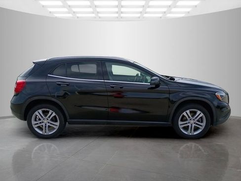 Used 2016 Mercedes-Benz GLA 250 4MATIC image 10