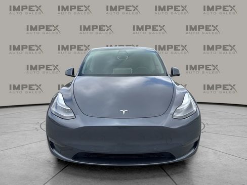 Used 2022 Tesla Model Y Performance image 8