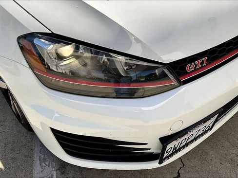 Used 2017 Volkswagen GTI Sport FWD image 28