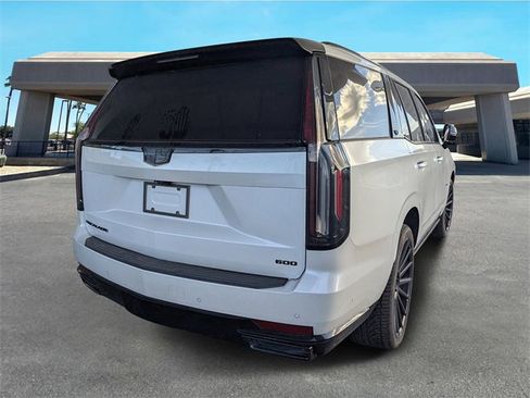 Used 2021 Cadillac Escalade Sport w/ Driver Assist Tech Package image 4