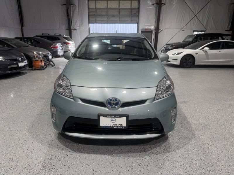 Used 2015 Toyota Prius Four FWD image 1