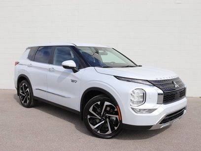 New 2025 Mitsubishi Outlander SE