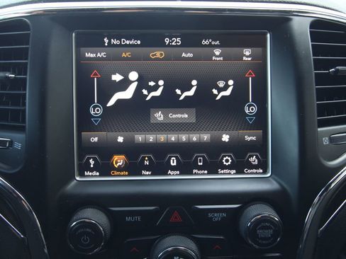 Used 2018 Jeep Grand Cherokee Limited AWD/4WD image 32