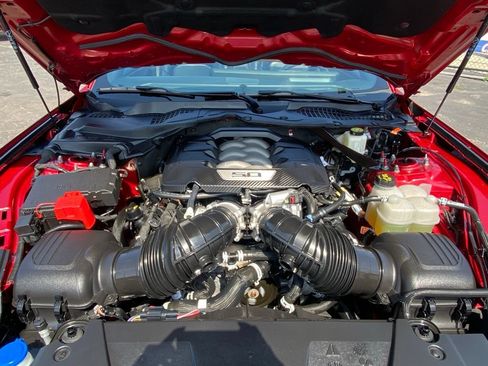 Used 2024 Ford Mustang GT Premium RWD image 8