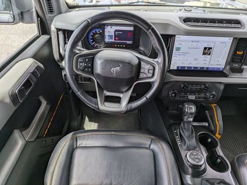 Used 2023 Ford Bronco Badlands AWD/4WD image 17