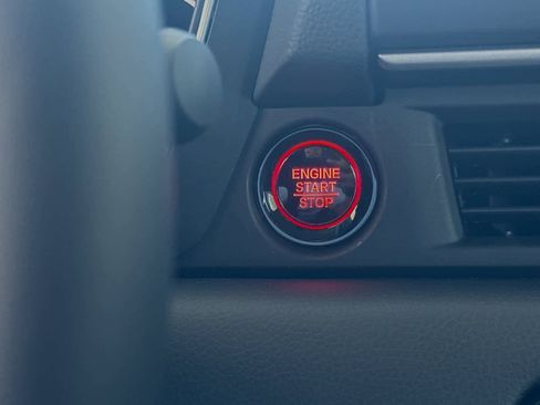 New 2025 Honda Pilot EX-L image 21