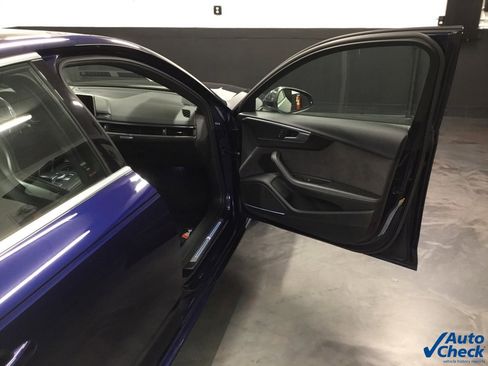 Used 2018 Audi S4 Prestige w/ Prestige Package image 39