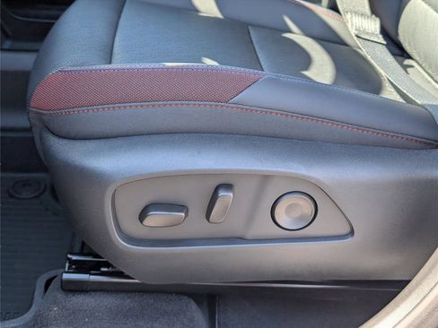 New 2026 Chevrolet Equinox RS w/ Safety and Technology Package FWD image 19