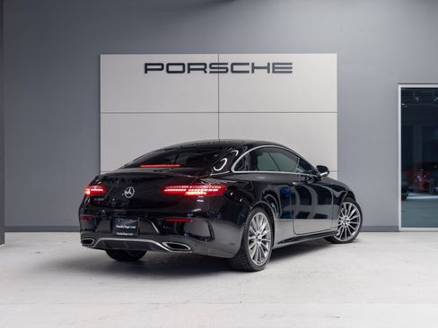 Used 2022 Mercedes-Benz E 450 Coupe image 7